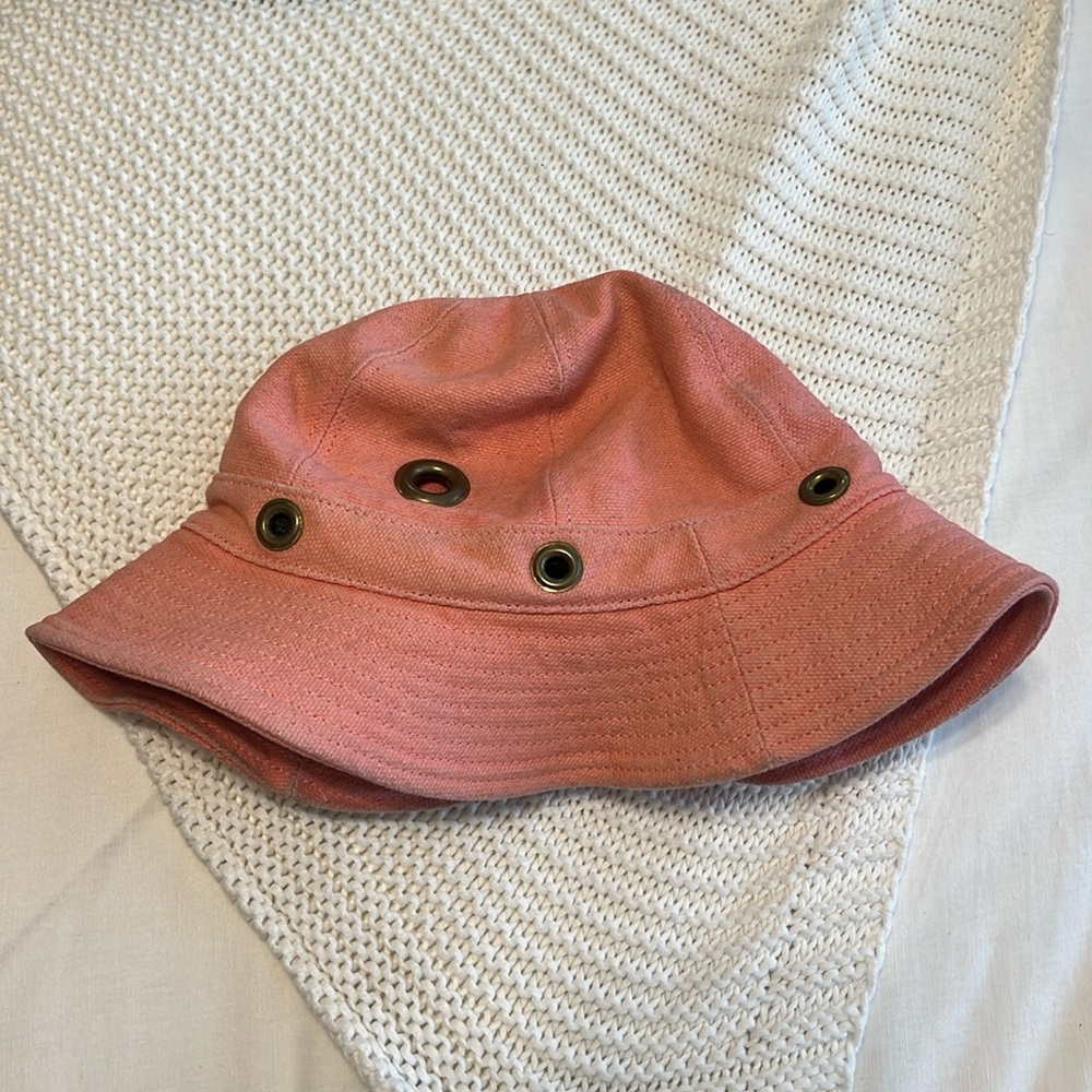 Clare V hat coral pink beautiful color and great styling. Small head hat.
